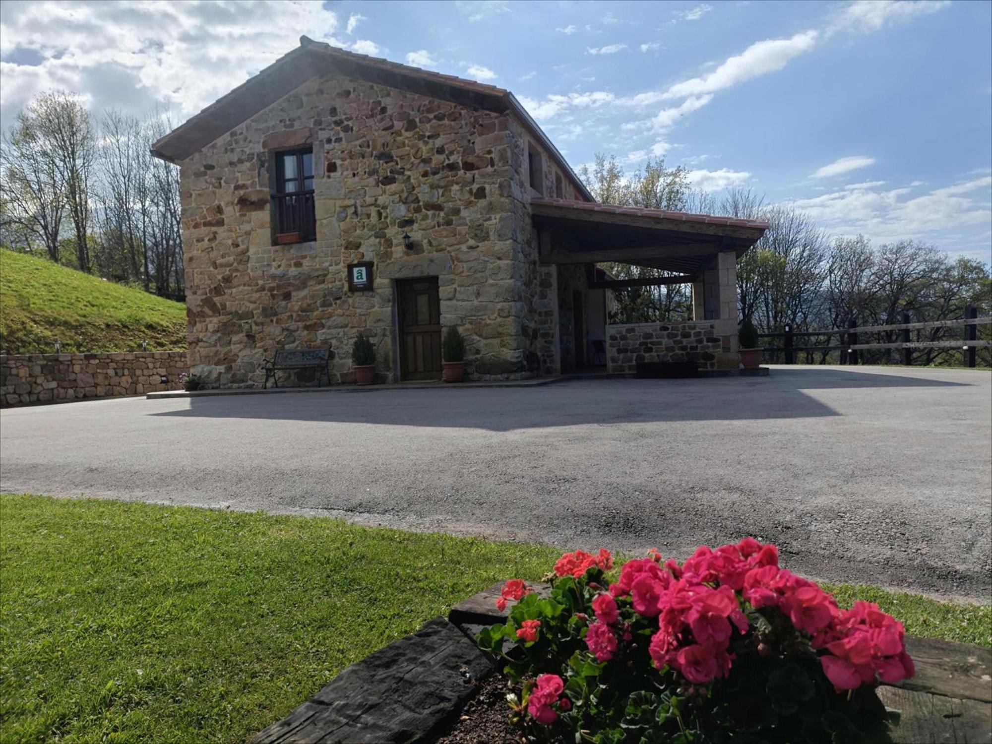 Casa Rural Los Riveros De Jeromo Selaya Exterior foto